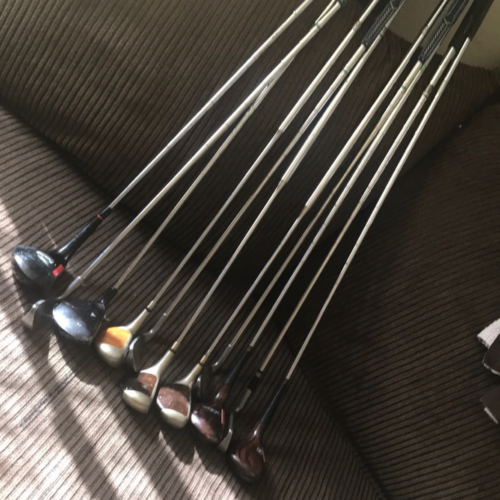 Vintage Men’s right hand golf clubs
